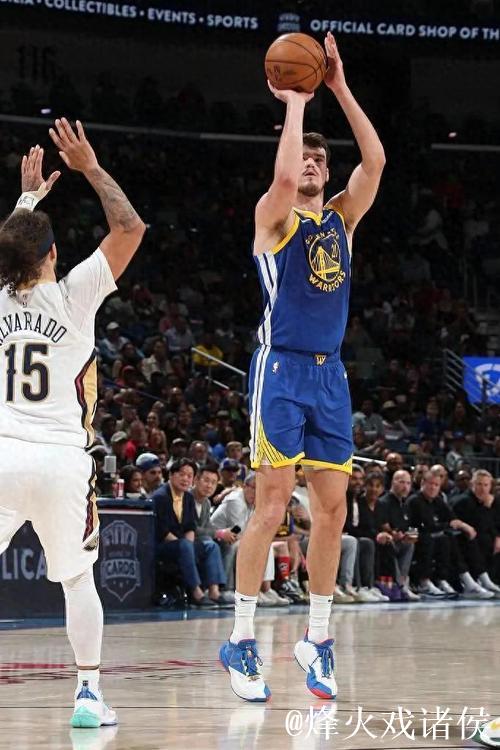 波斯特谈末节底角三分:当时就该果断出手,自己会吸取教训 波斯特谈末节底角三分:当时就该果断出手,自己会吸取教训